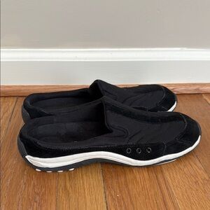 Naturalizer Myra Black Slip-On Sneakers Shoe 67161-5 Women 8M